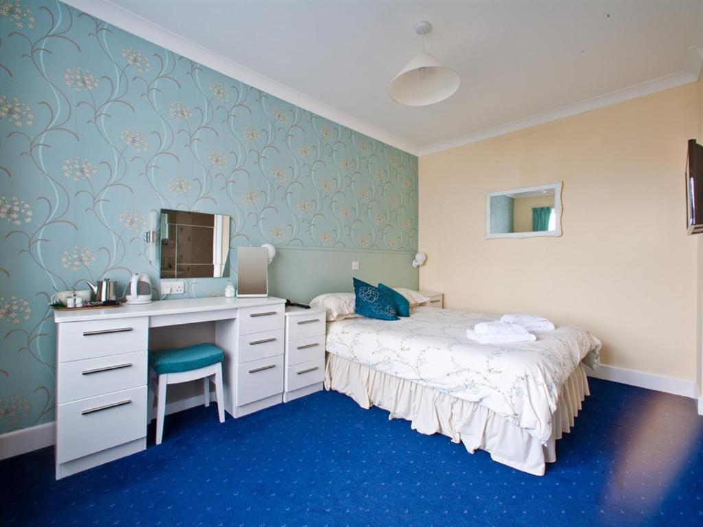 The Aqua Bed & Breakfast Шанклин Стая снимка